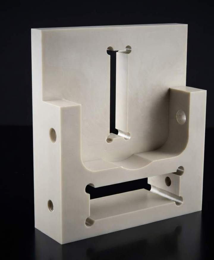 PEEK (Polyétheréthercétone) France
